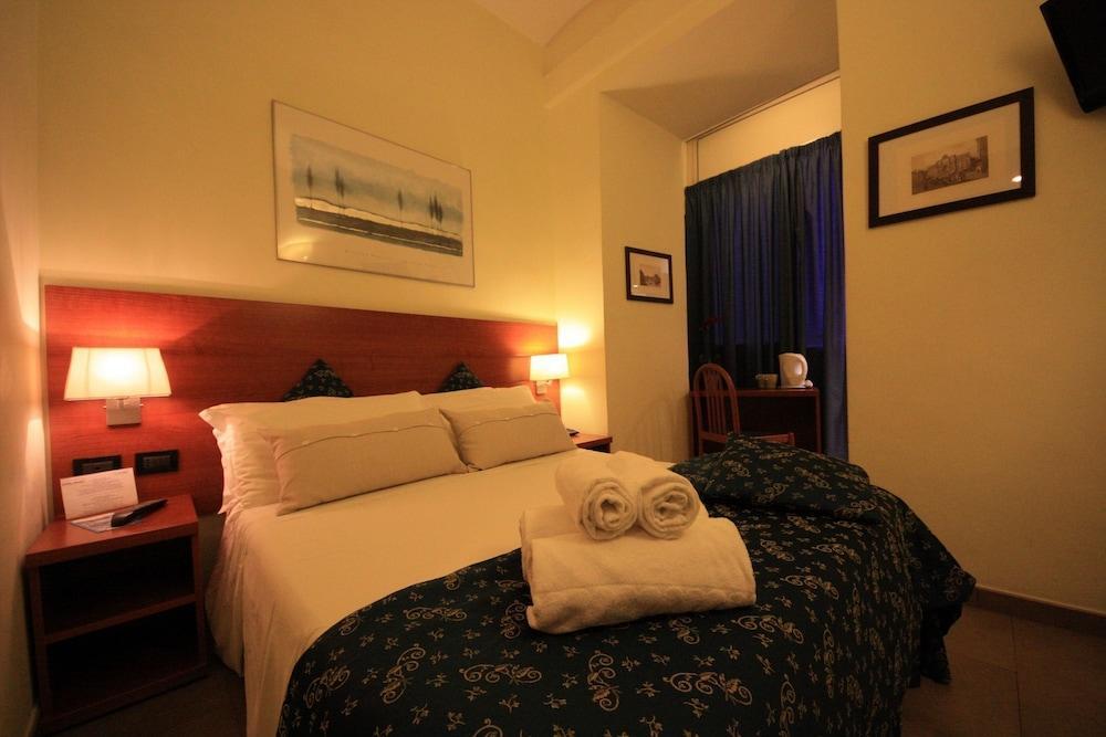Hotel Felice Рим Екстериор снимка